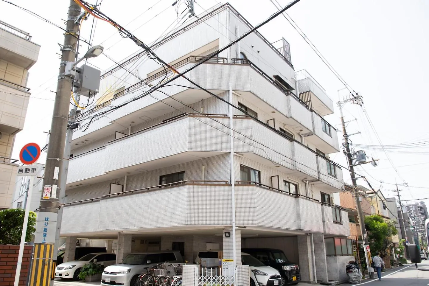 ユニオン新大阪 十三駅西中島南方駅 自転車&Wifi貸出無料 Apartment 0*, Osaka Japan