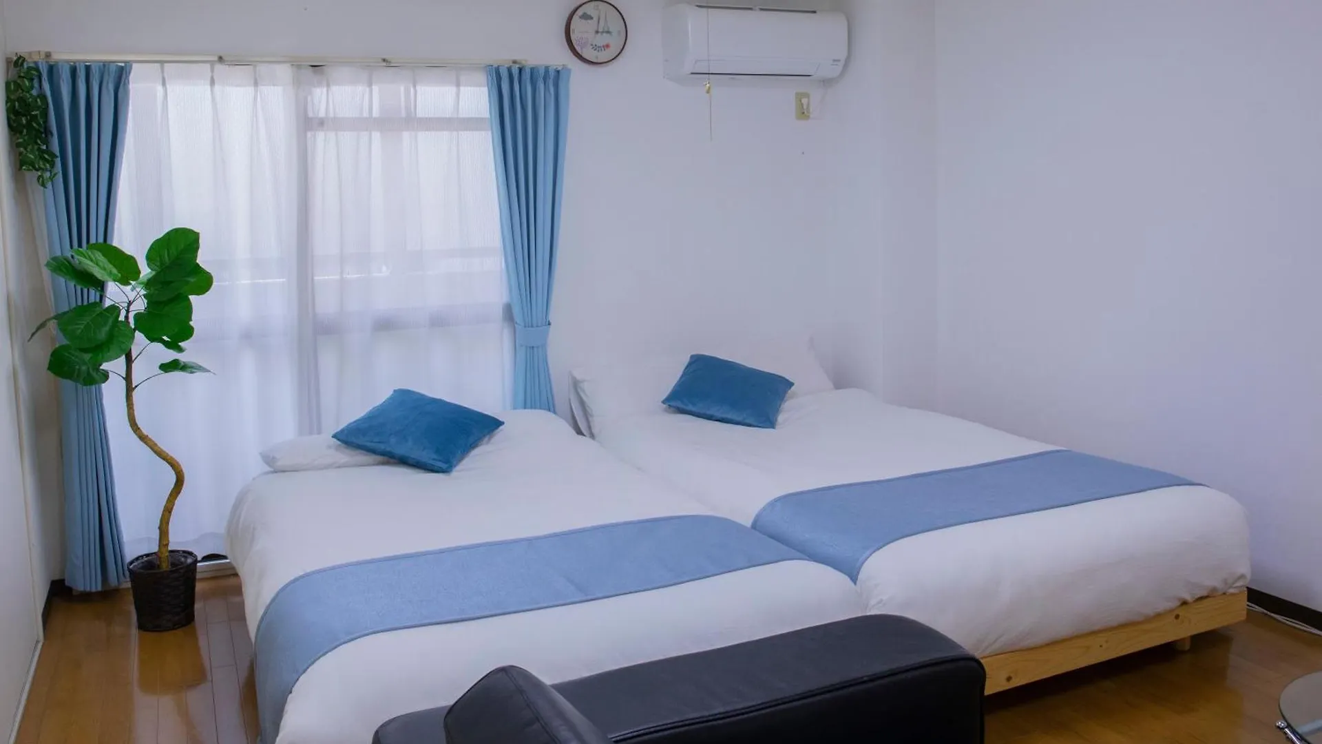 Apartment Ferienwohnung ユニオン新大阪 十三駅西中島南方駅 自転車&Wifi貸出無料 Japan